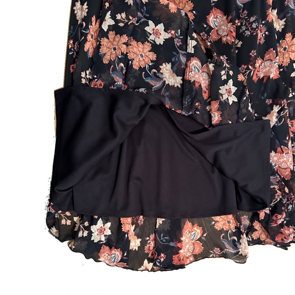 Supply & Demand L navy & multi color floral full length skirt w elastic waist - Picture 6 of 8